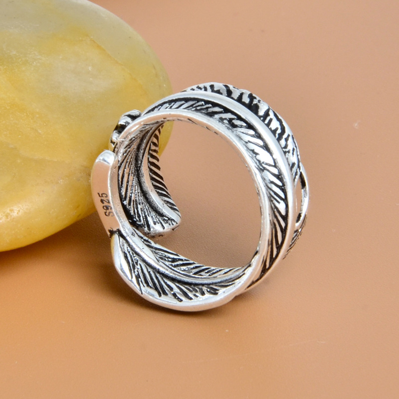 Feather index finger ring