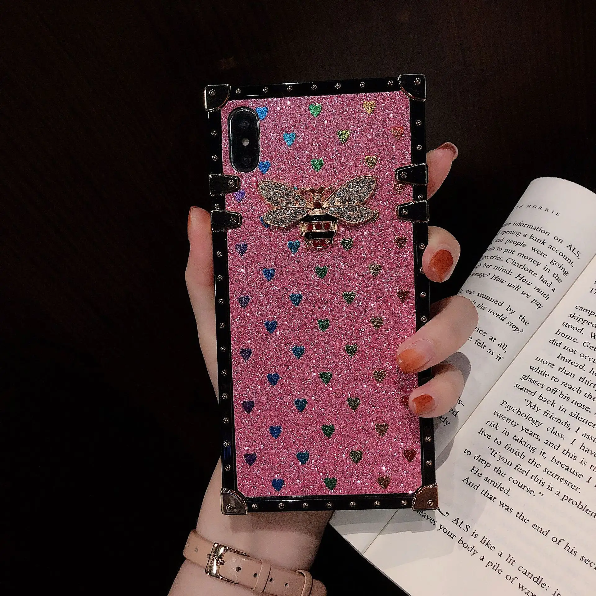 Bee flash powder mobile case