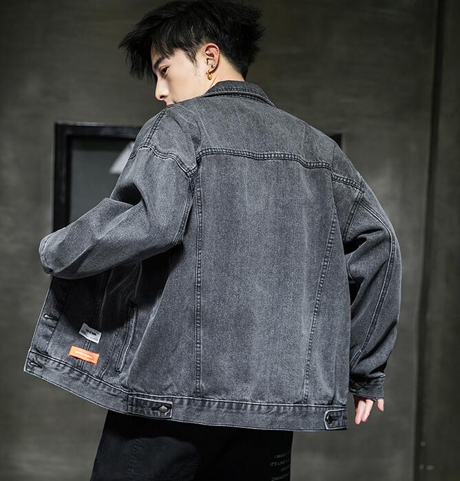 Men's casual denim jacket