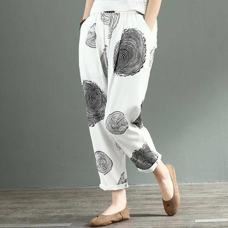 Elastic waist printed carrot pants