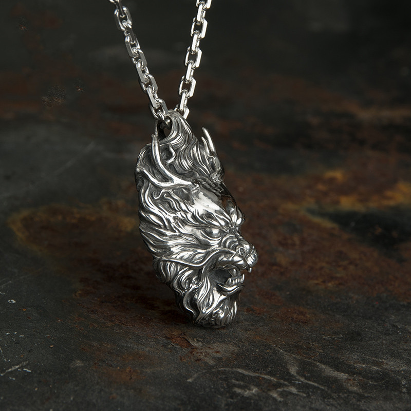 S999 Zuyin Dragon Head Pendant