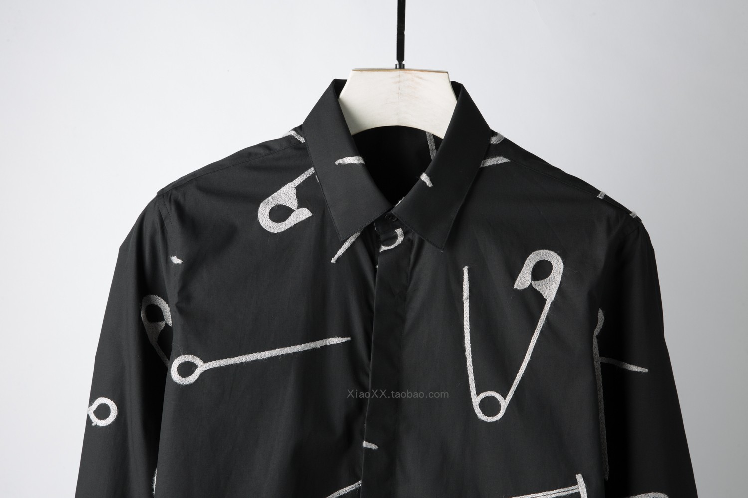 Men's casual shirt