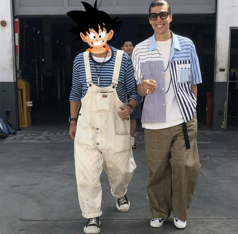 Shawn Yue with the same style