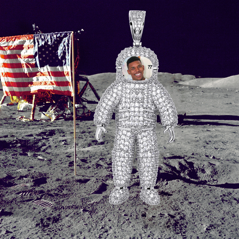 Spaceman Astronaut Memory Photo Pendant