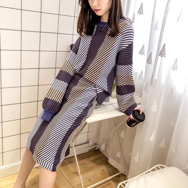Retro early autumn woolen skirt suit