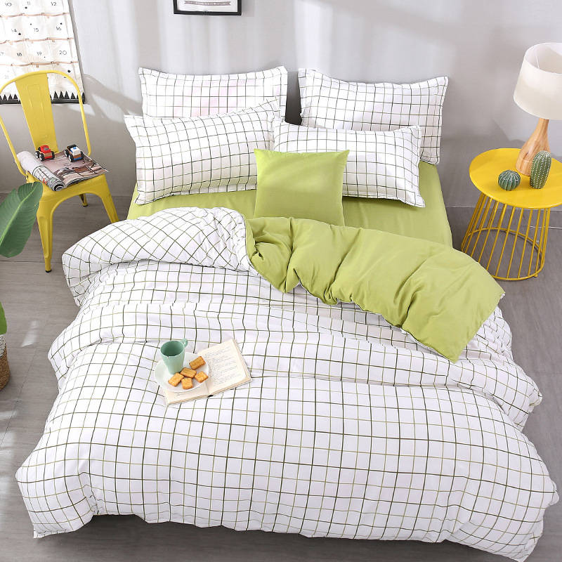 Simple set of four sheets