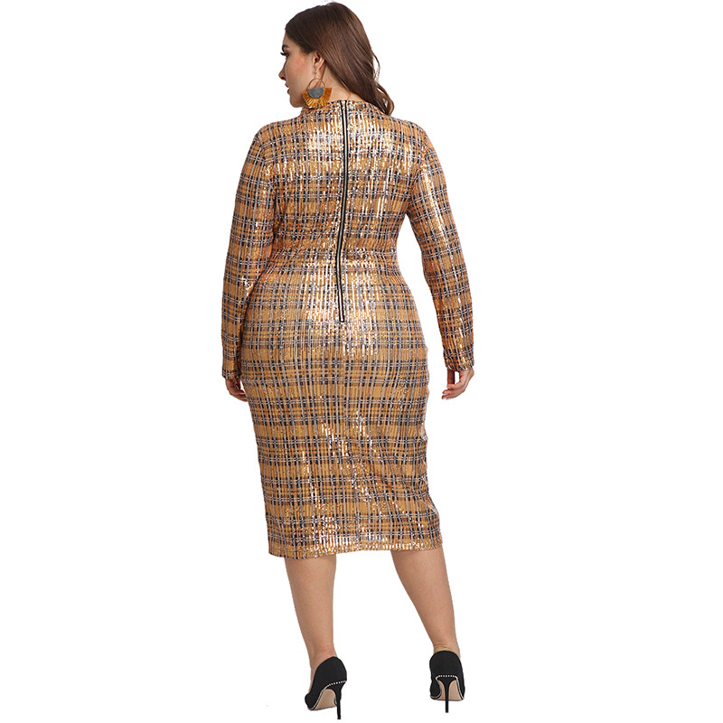 Beaded tight hip-hugging dress