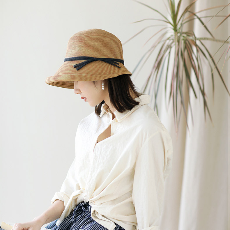 Female retro summer straw hat