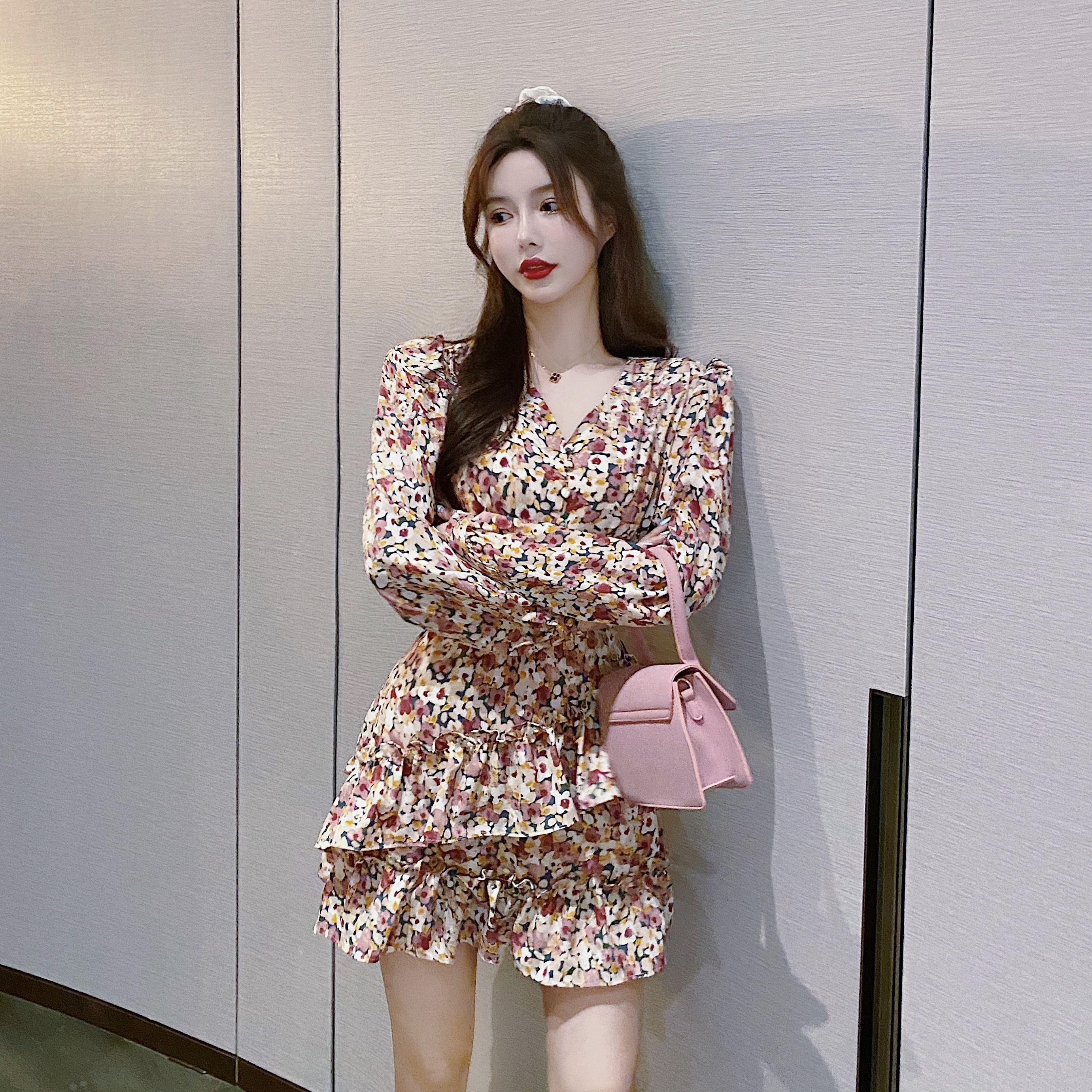 French chiffon v-neck floral skirt