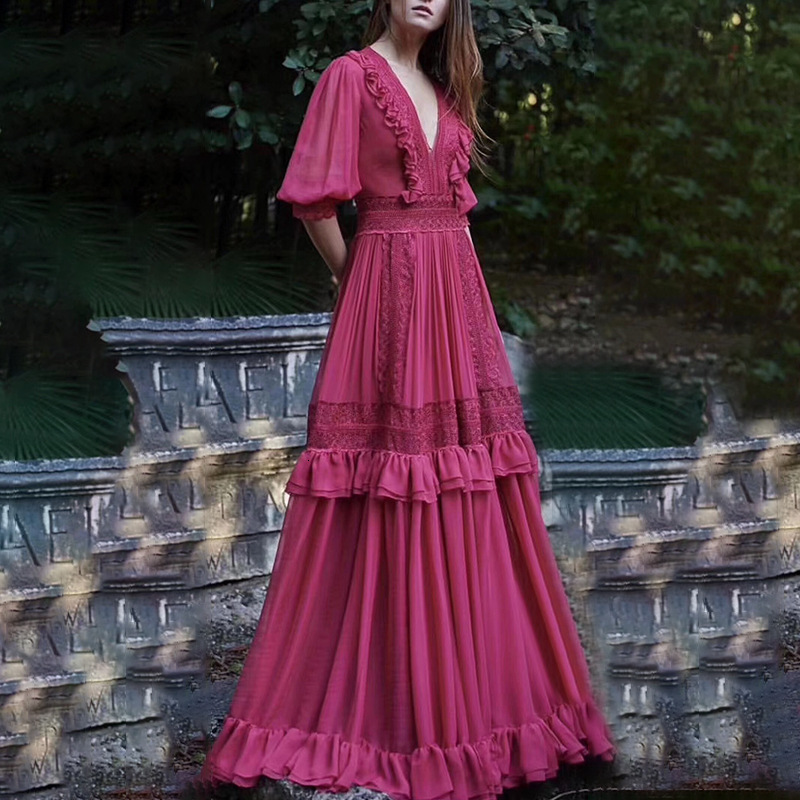 Pleated long skirt with sleeves and waist