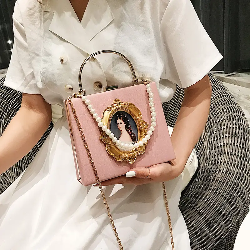 Pearl single shoulder messenger small square bag