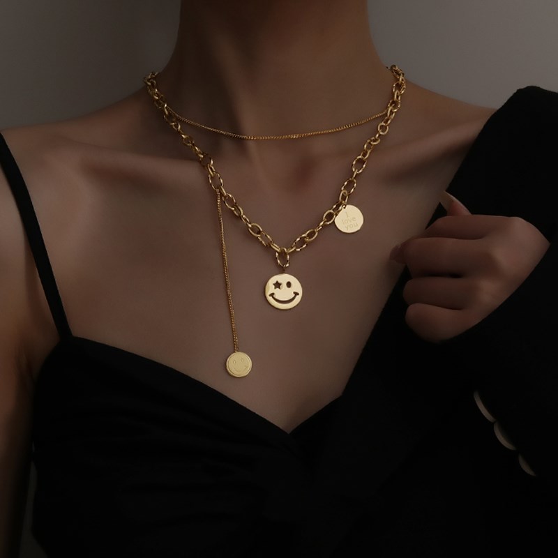 Smiley Clavicle Necklace