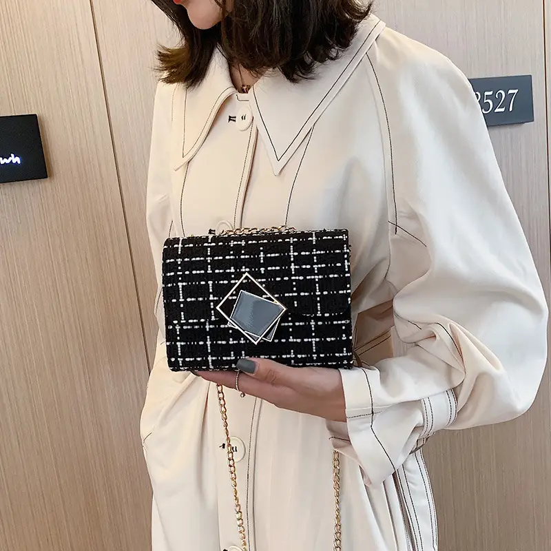 Check chain bag