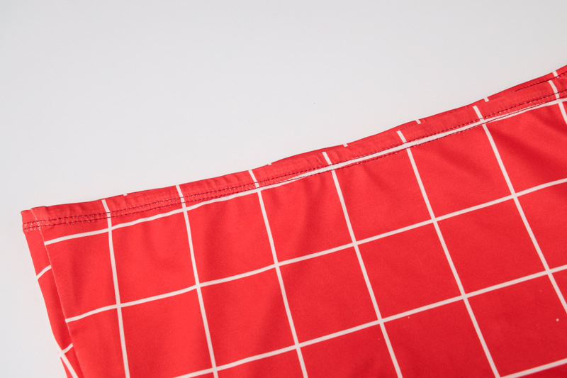 Wrapped chest line tight sports suit