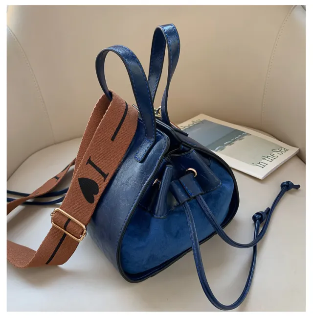 style vintage bucket bag Blue - Shop at LoveMi