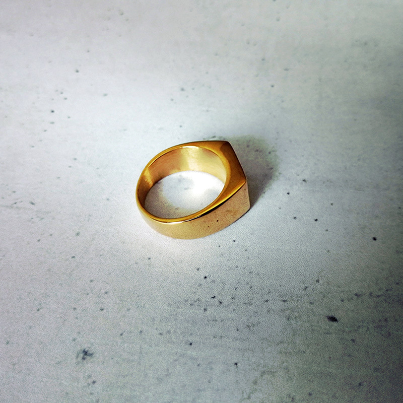 Titanium steel gold ring