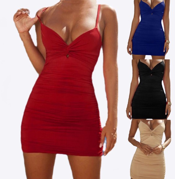 Explosive low-cut deep V pleated sling hollow hip dress