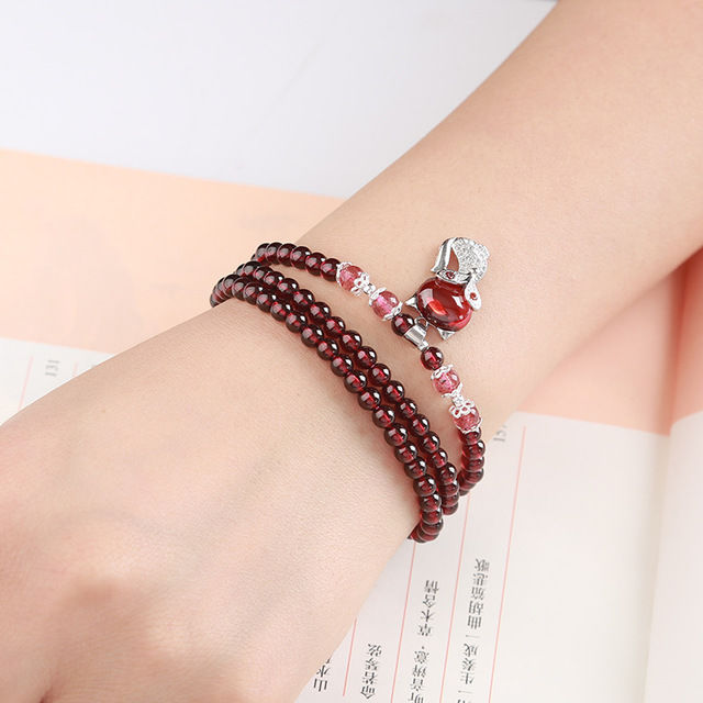 Wine red women's Garnet Bracelet