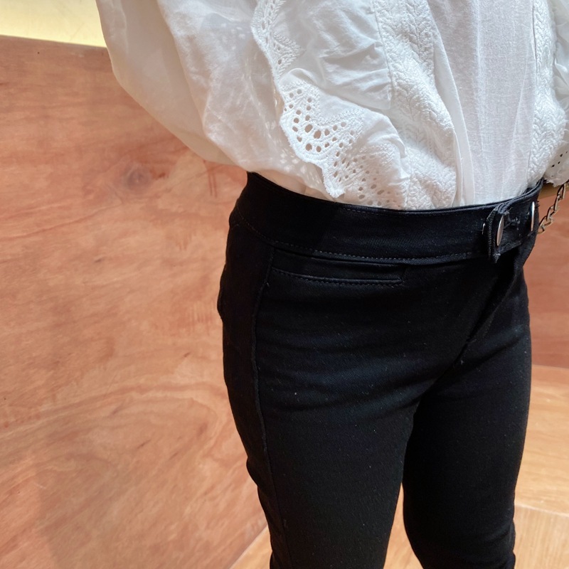 Black pencil pants