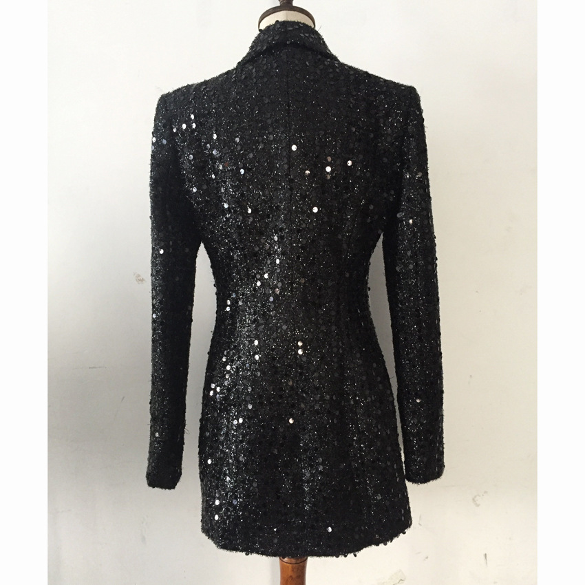 Medium length blazer with shiny silk beads