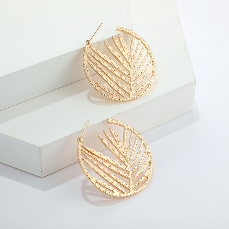 Alloy hollow leaf earrings