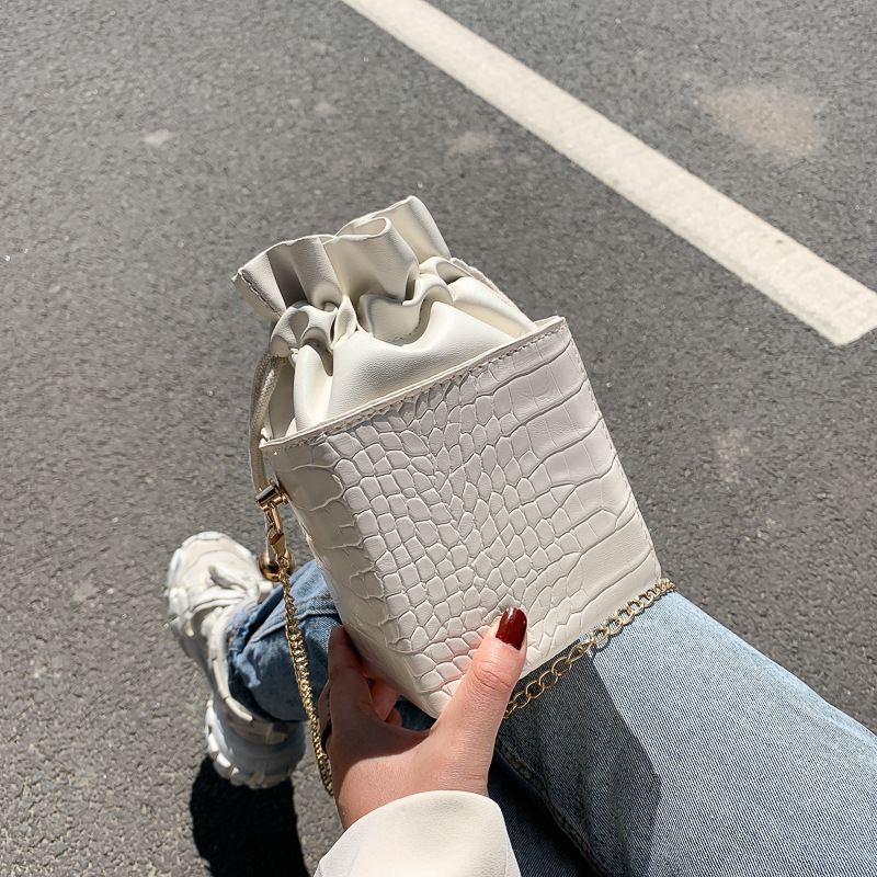 All-match  pattern chain crossbody bag