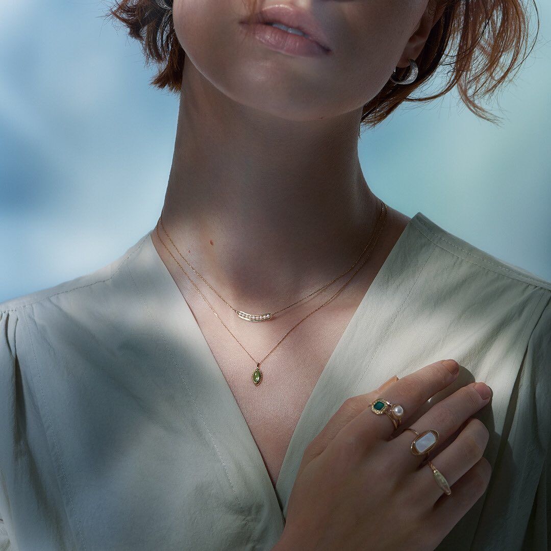 Green natural peridot necklace