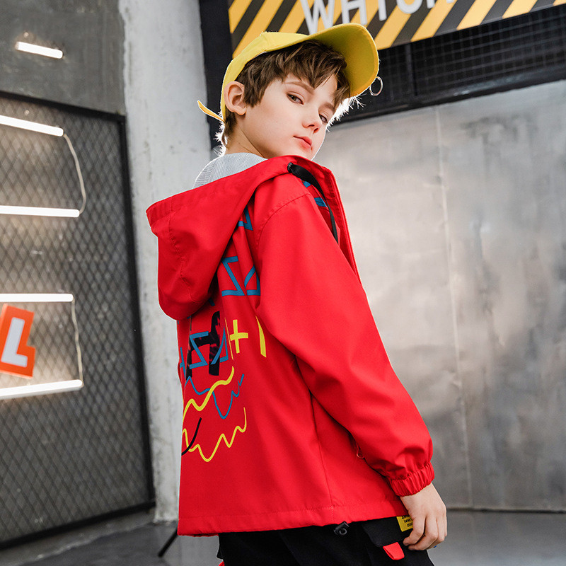 Waterproof and breathable children's windbreaker