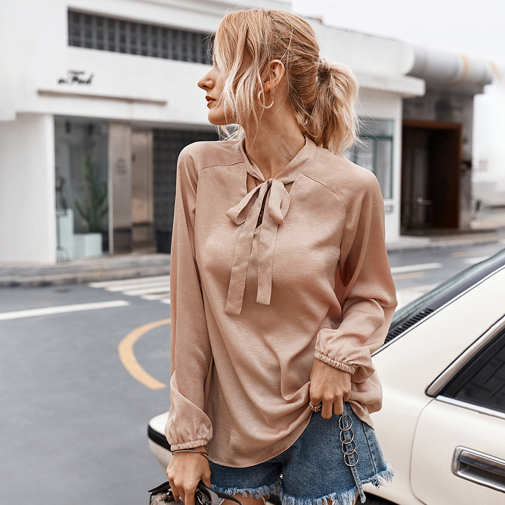 Long sleeve solid color casual top