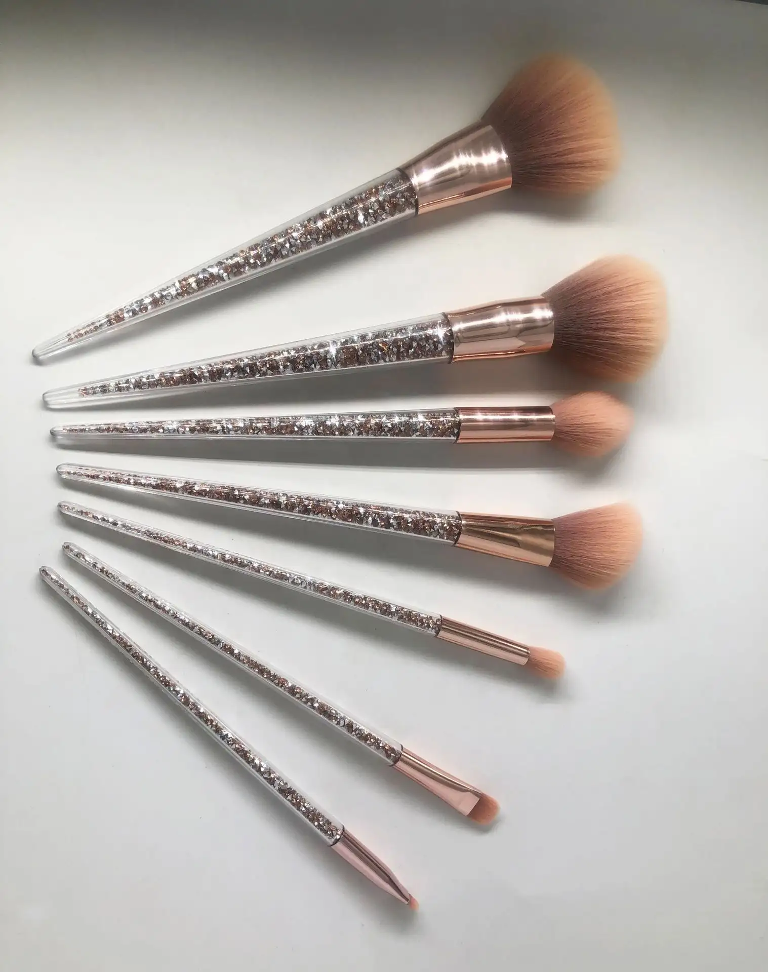 7 portable eye shadow and blush makeup tools with diamond handle