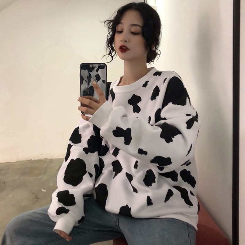 Title 3, Cute girlish cow top