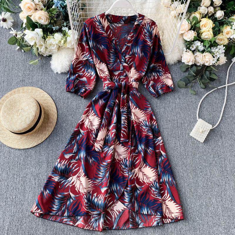 V-neck puff sleeve waist dress