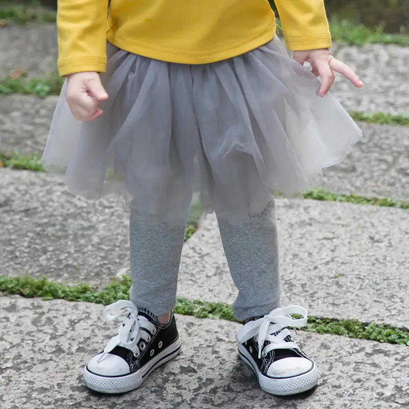 Fantasy mesh hakama