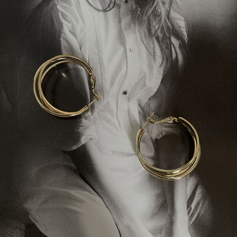 Vintage metal earrings