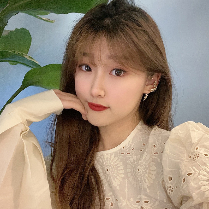 Super fairy olive branch with diamond ear hook