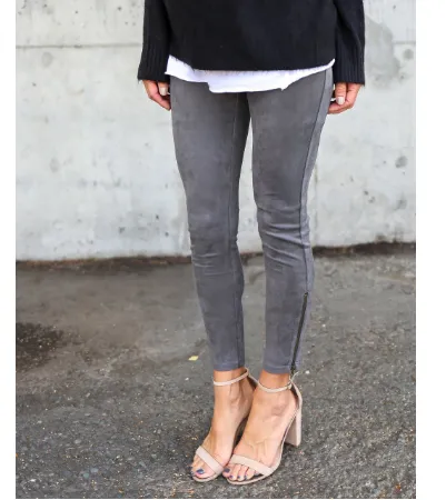 Zipper stretch jeans with small legs Grey - Shop at LoveMi