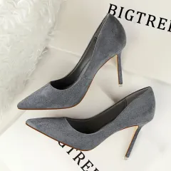 Shallow pointed suede high heels - Grey - View 1