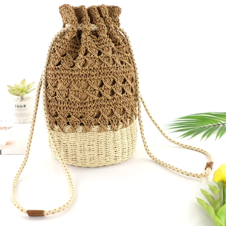 Ladies straw bucket bag - Brown