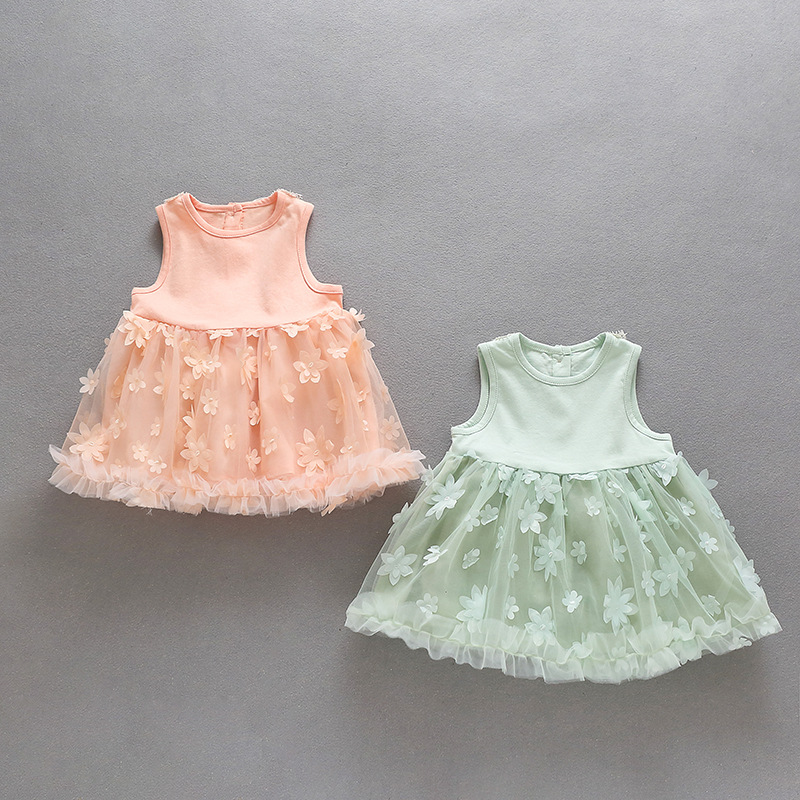 Sleeveless three-dimensional flower mesh dress