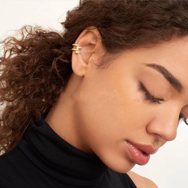 Ladies inlaid zirconium ear clip