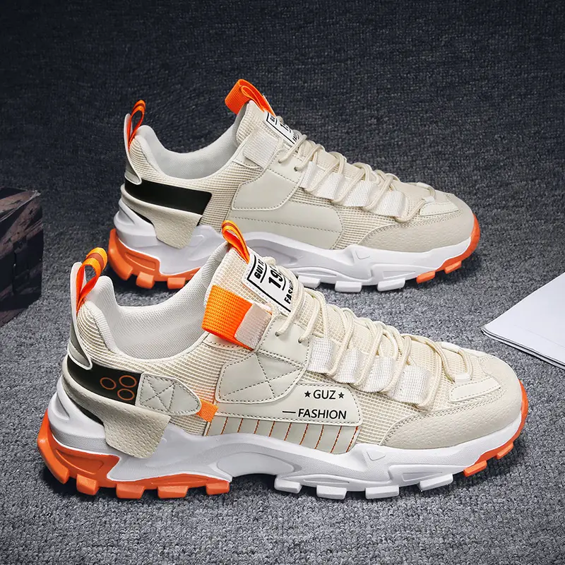 Men's sports shoes