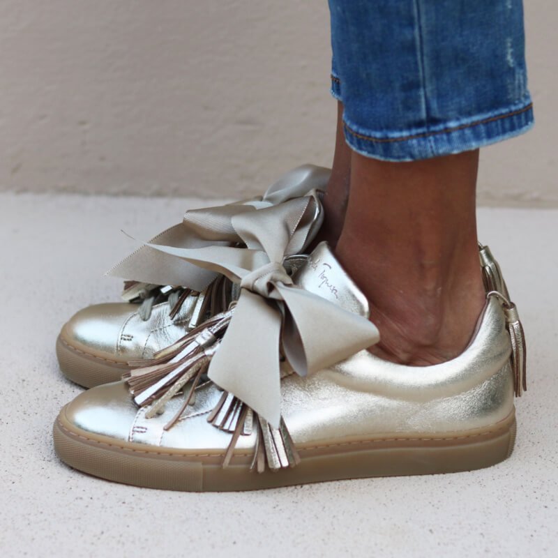 Fashion sequin tassel flat casual shoes