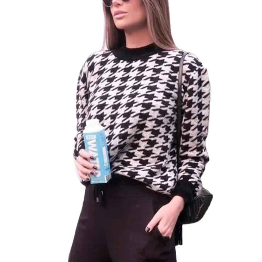 Title 5, Houndstooth knitted sweater