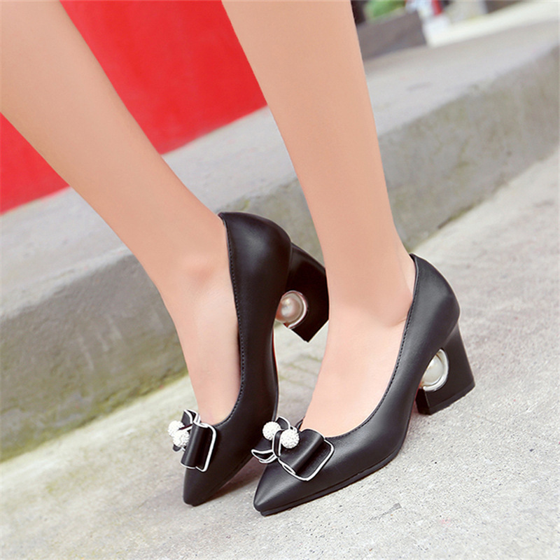 Bowknot mid-heel shoes with feminine pointed rhinestones