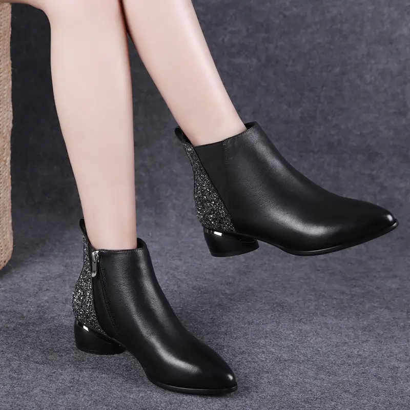 Mid-heel leather chunky heel ankle boots
