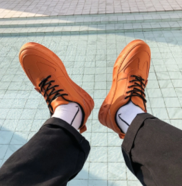 Outdoor sports shoes