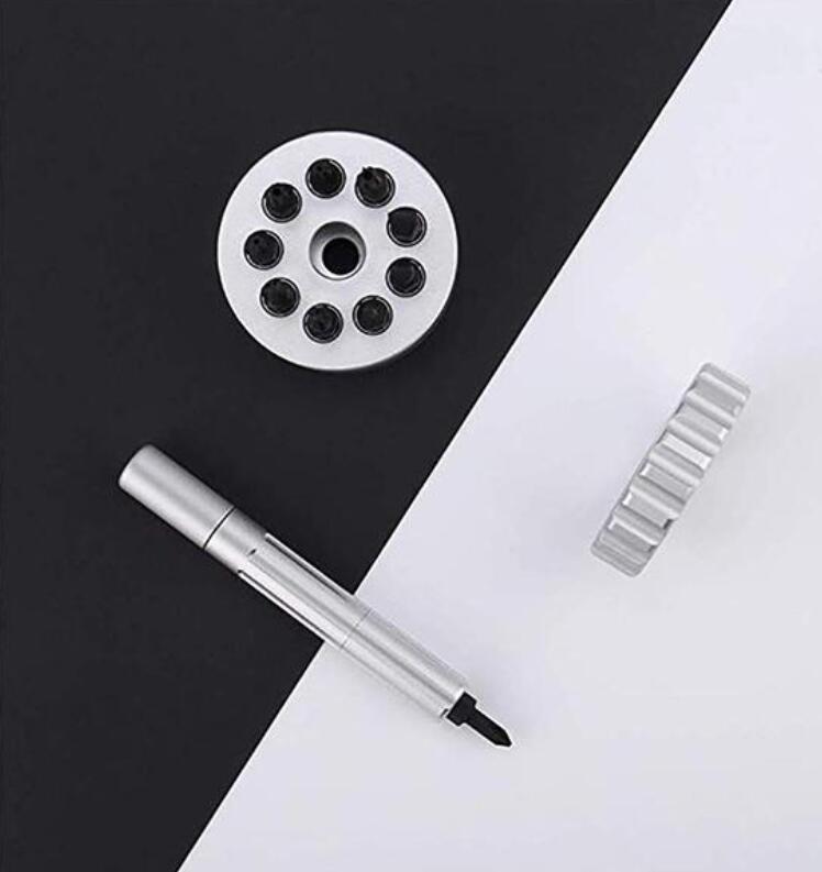 Multifunctional rotary screwdriver