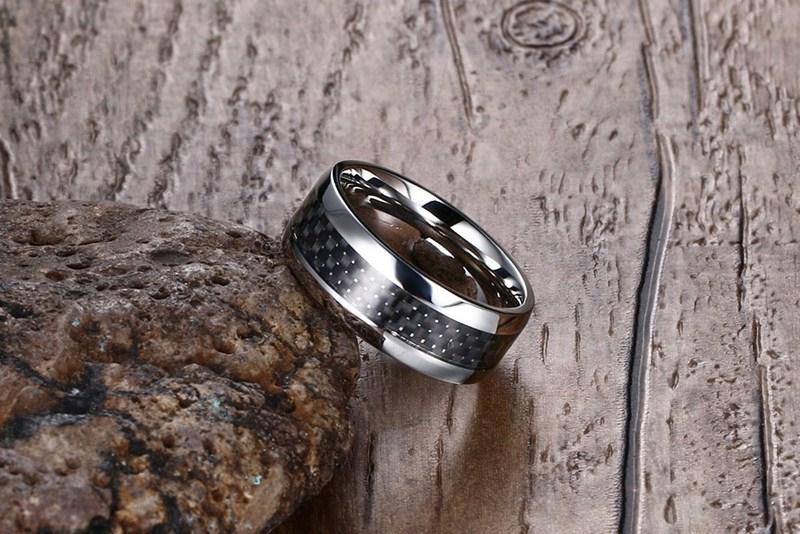 Carbon brazing men's ring
