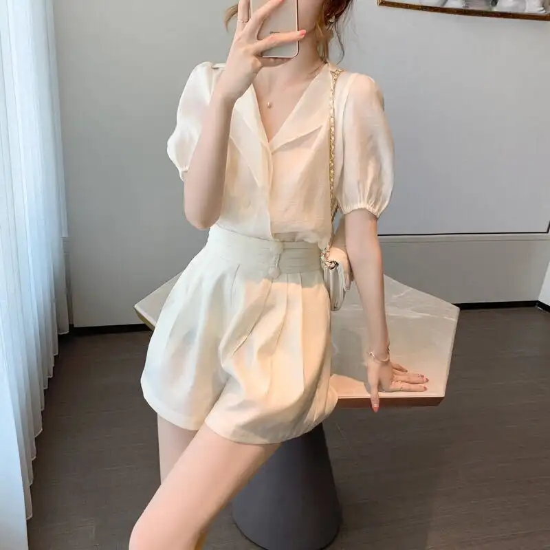 Retro little chiffon top + shorts two-piece suit