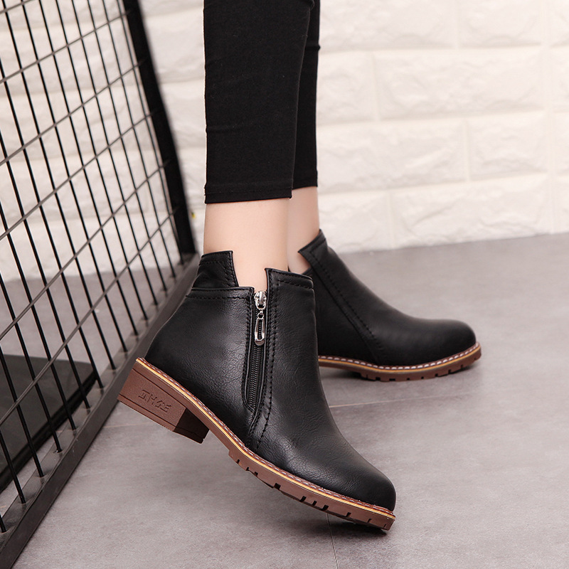 Women's boots with thick heel side zipper